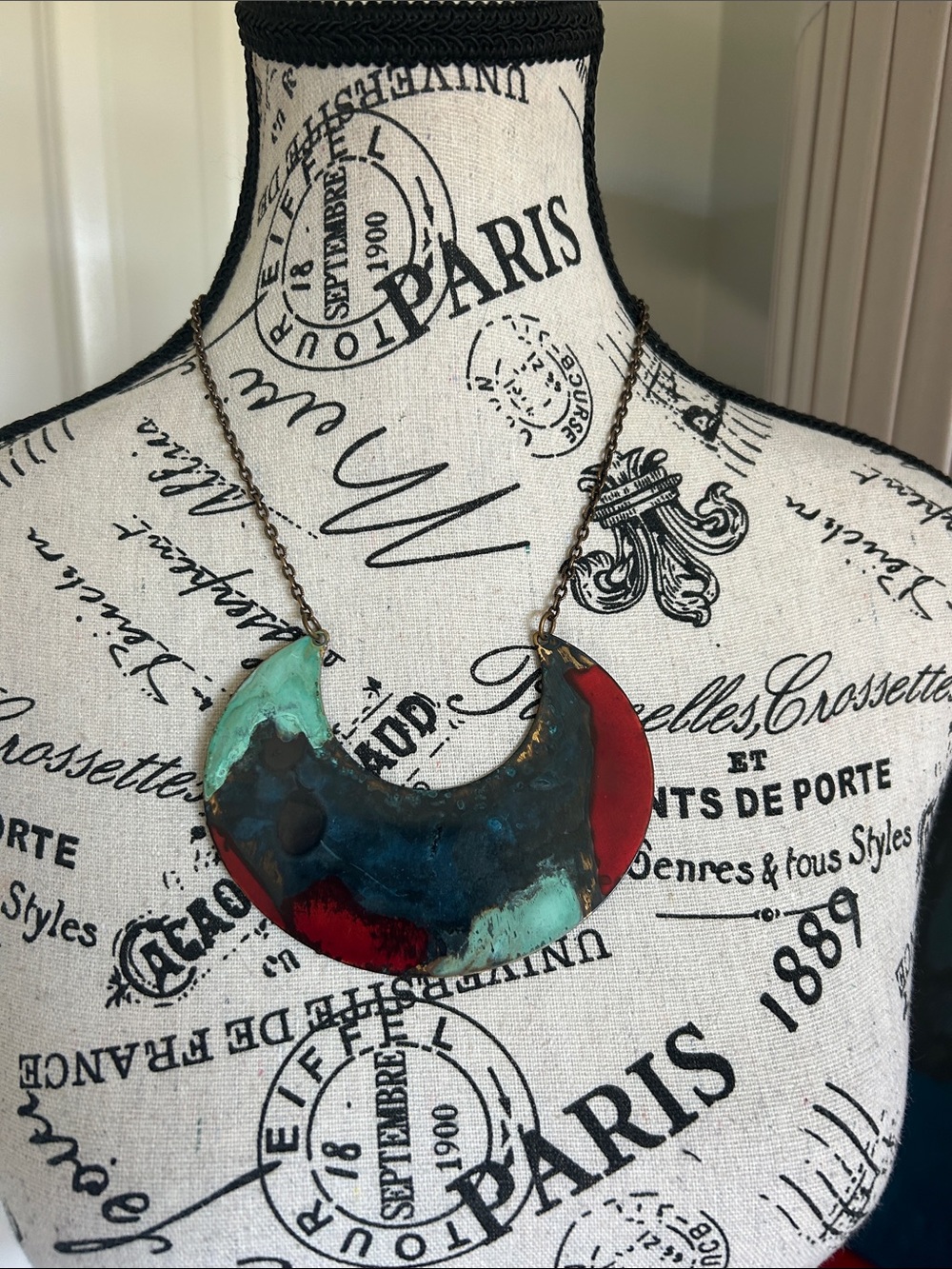NWT Handcrafted Crescent Statement Necklace